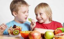 预防孩子积食七分饱益健康 苹果山楂水帮宝宝消积食
