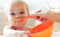 防止宝宝吃盐过多伤害肾脏 宝宝吃盐的注意事项