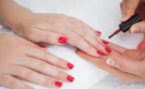 女性常涂指甲油的五大危害 避免指甲油危害的方法